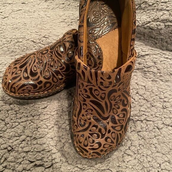 BORN B.O.C Leather Peggy Paisley Mule/Clog Sz 8.5 - Picture 8 of 9